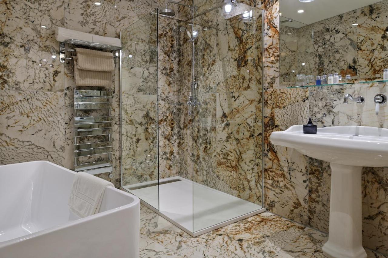 Hotel Demeure Loredana แซ็งต์-โฟลร็องต์ ภายนอก รูปภาพ