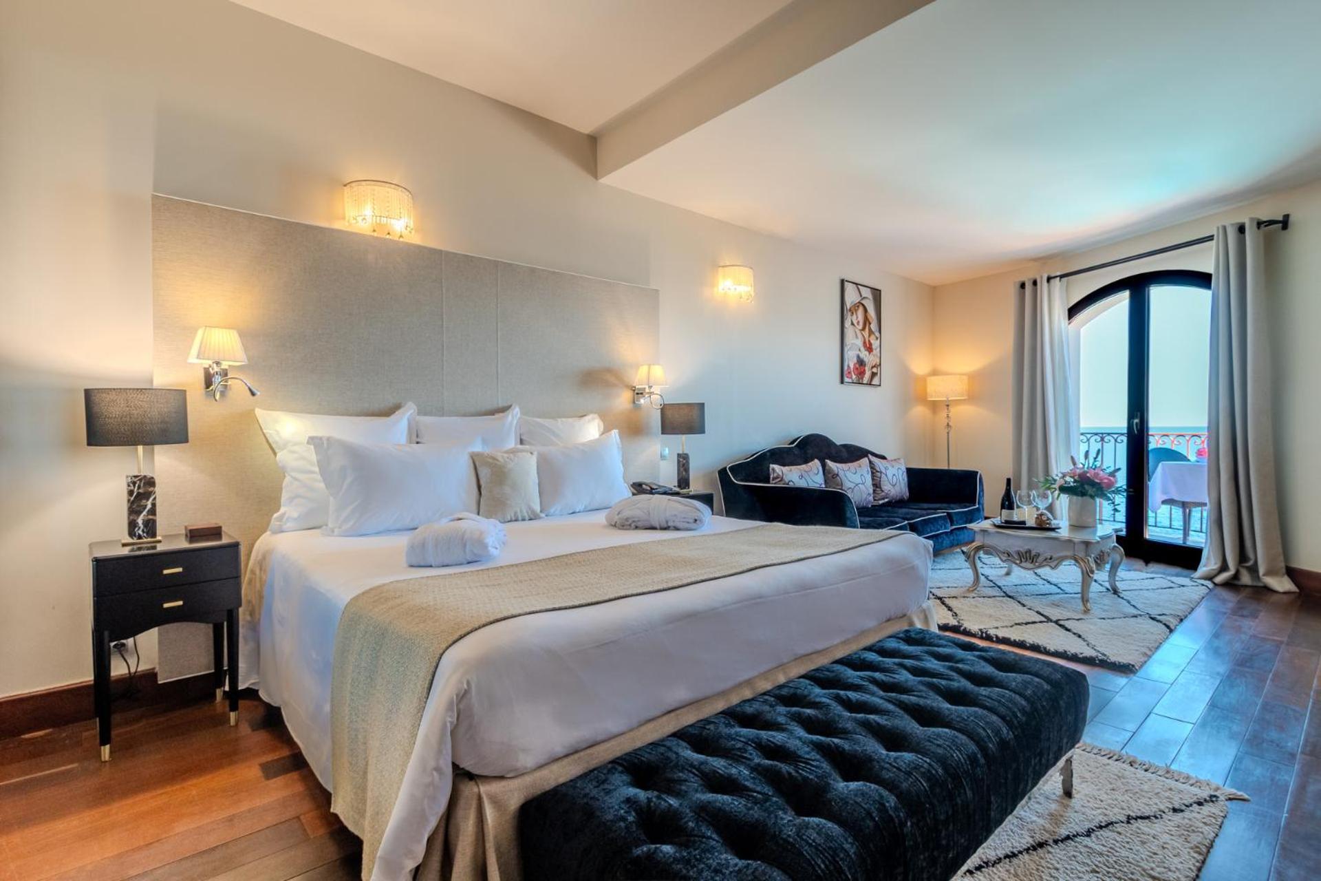 Hotel Demeure Loredana แซ็งต์-โฟลร็องต์ ภายนอก รูปภาพ