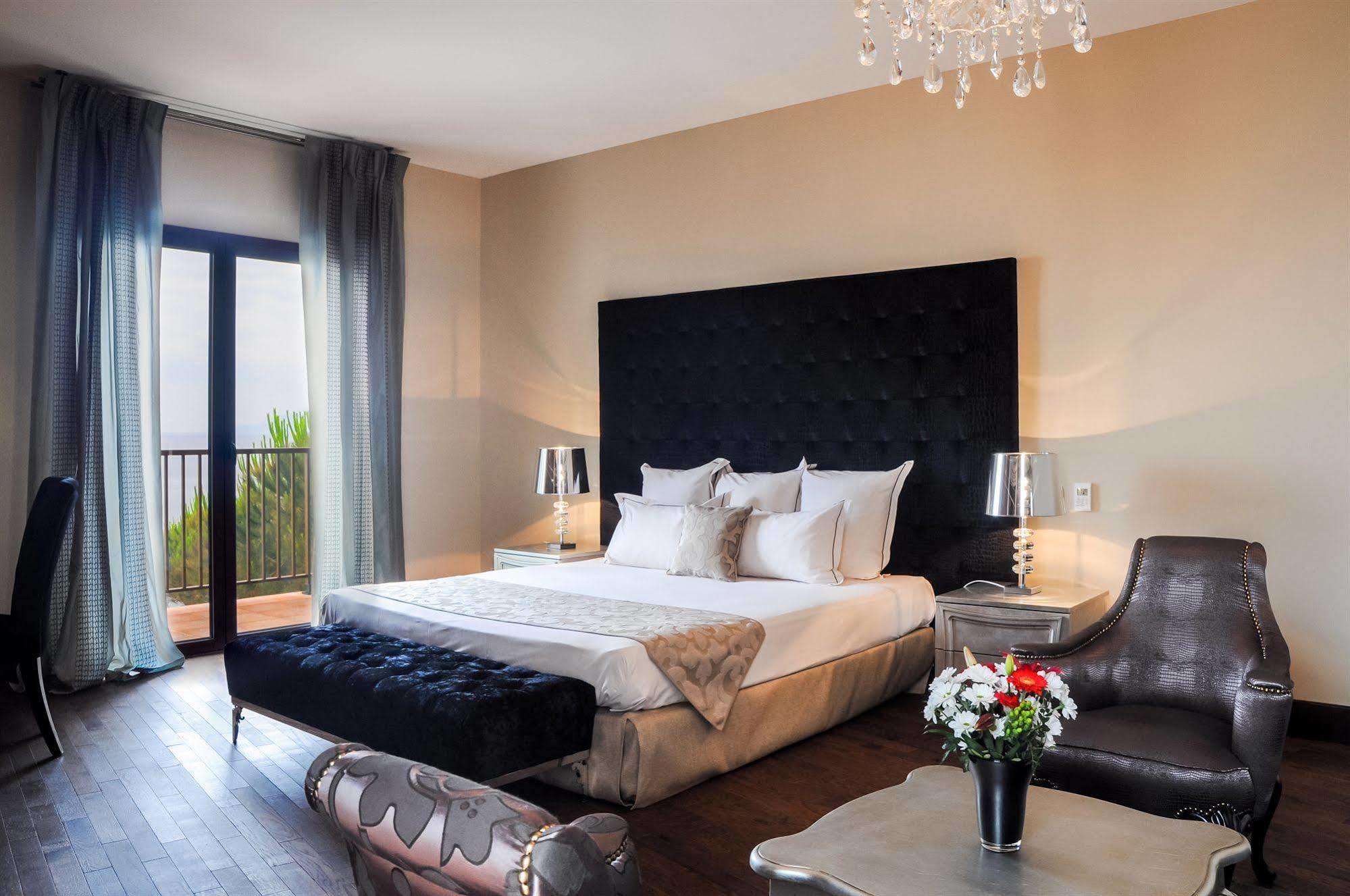 Hotel Demeure Loredana แซ็งต์-โฟลร็องต์ ภายนอก รูปภาพ